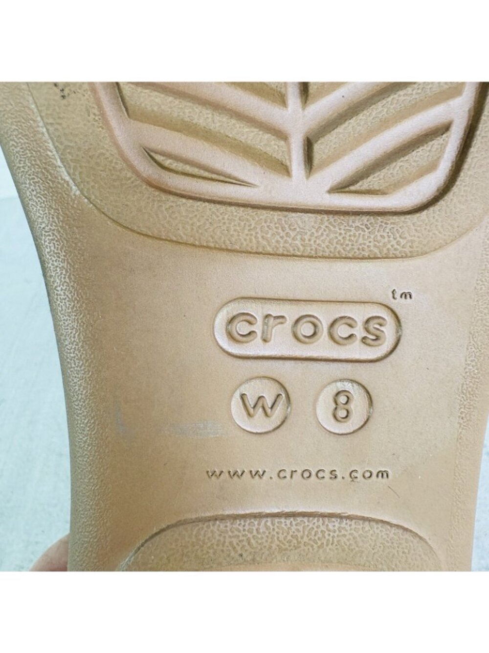 Crocs MONTEREY SHIMMER Bronze Bling Wedge Platform Thong Flip Flop Shoe Size 8 - Picture 10 of 16